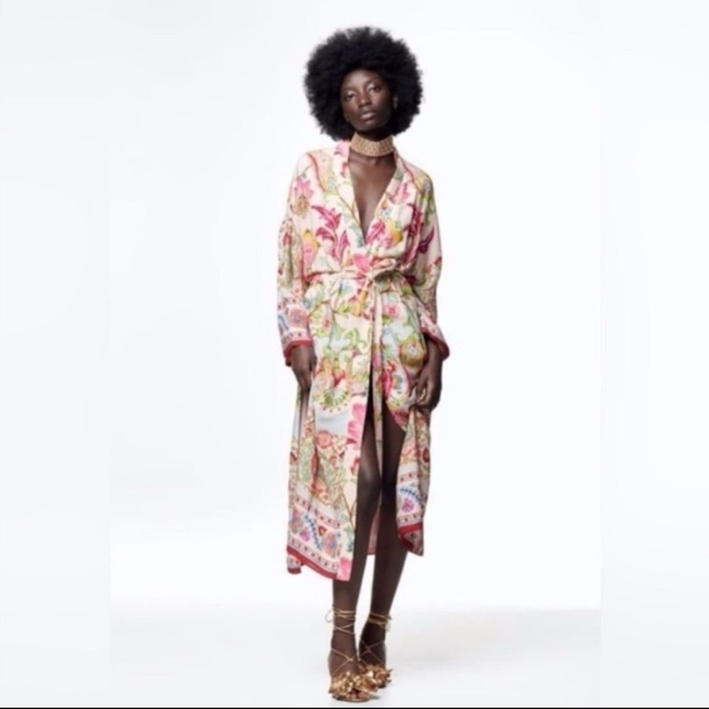 Zara Pink Floral Print Women's Robe M